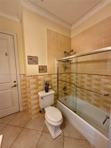 Guest Quarters w/ Private Entry