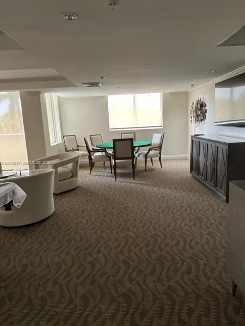 club/card room