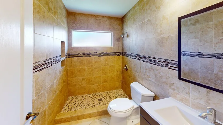 562-SW-Saint-Martins-Cove-Bedroom 2