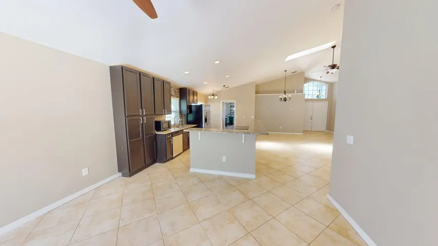 562-SW-Saint-Martins-Cove-05222026_12103