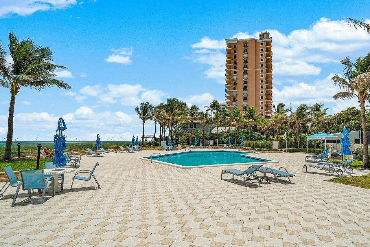 036-5200NorthOceanDrive-RivieraBeach-FL-