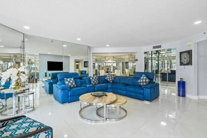 003-5200NorthOceanDrive-WestPalmBeach-FL