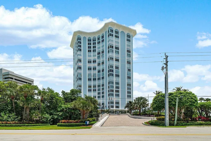 001-5200NorthOceanDrive-RivieraBeach-FL-