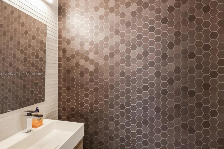 Powder room