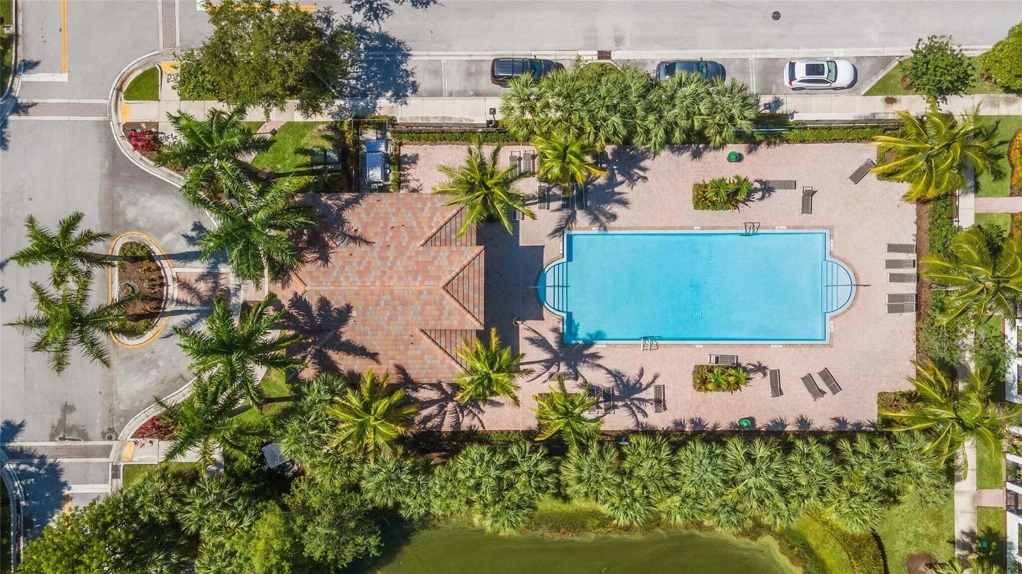 Paloma Lakes Community Pool