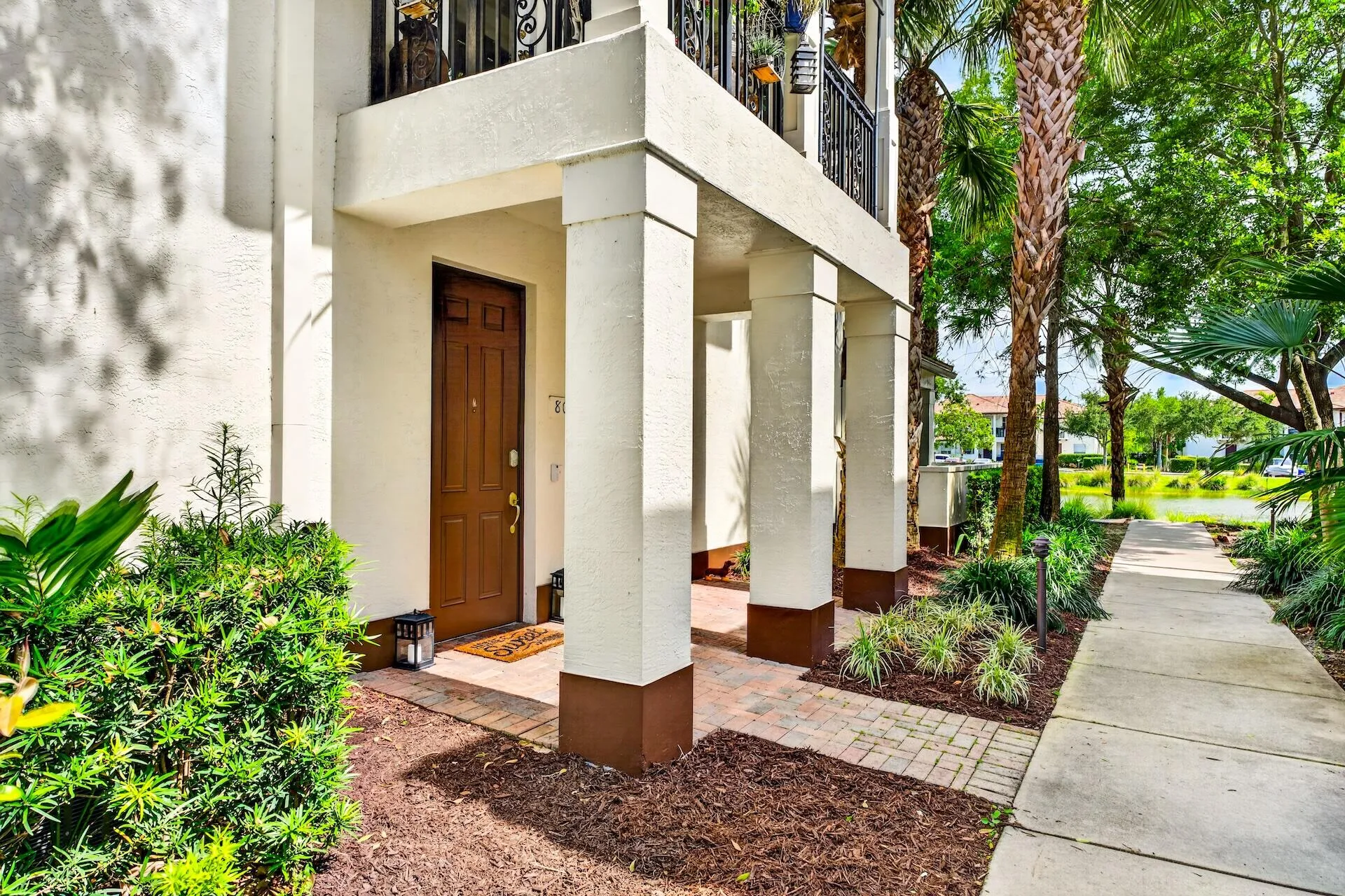 FRONT EXTERIOR
