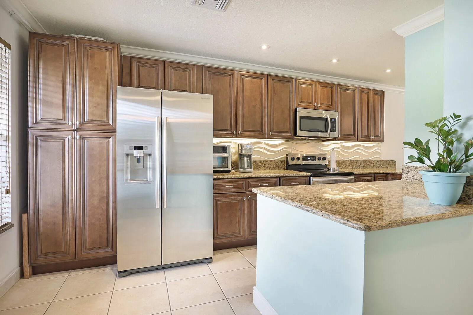 11_1141_Calamondin_Terrace_Apt_20211_mls
