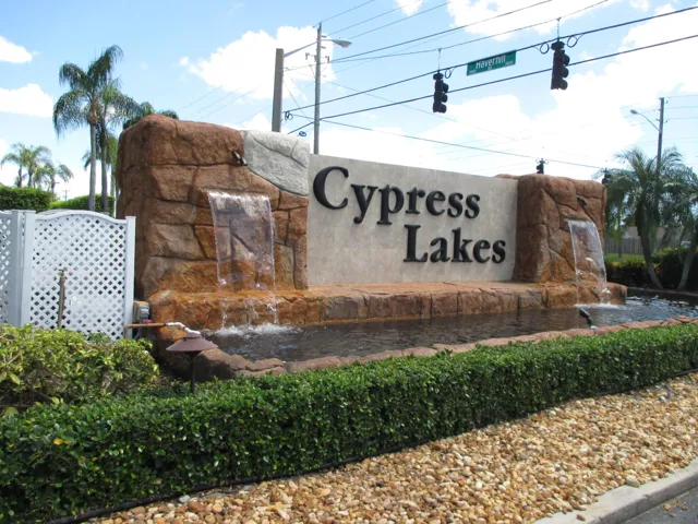 Entrance sign
