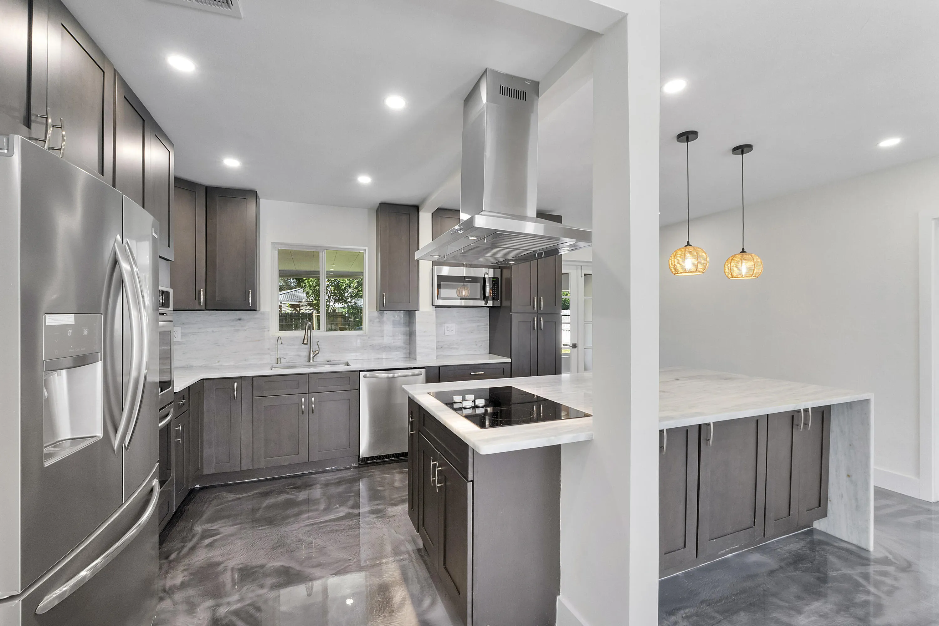 2160 Ne 53rd St_007