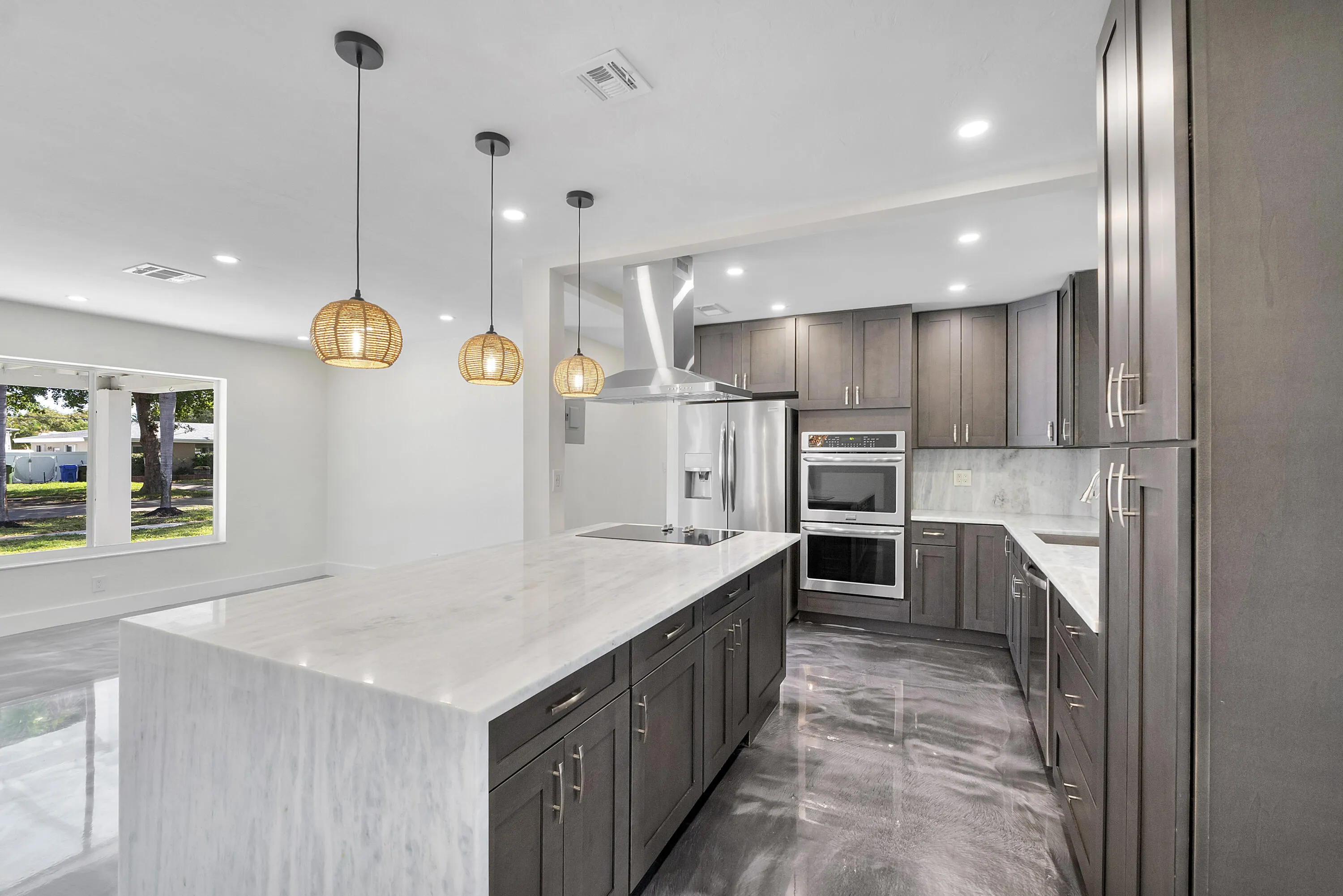 2160 Ne 53rd St_006