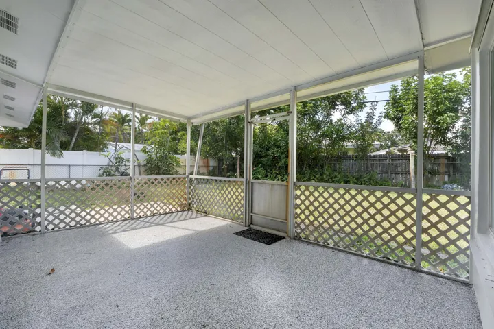 2160 Ne 53rd St_023