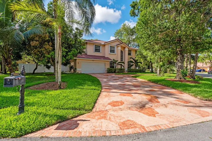 6-web-or-mls-A7405878