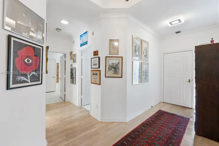 Light and Bright Interior