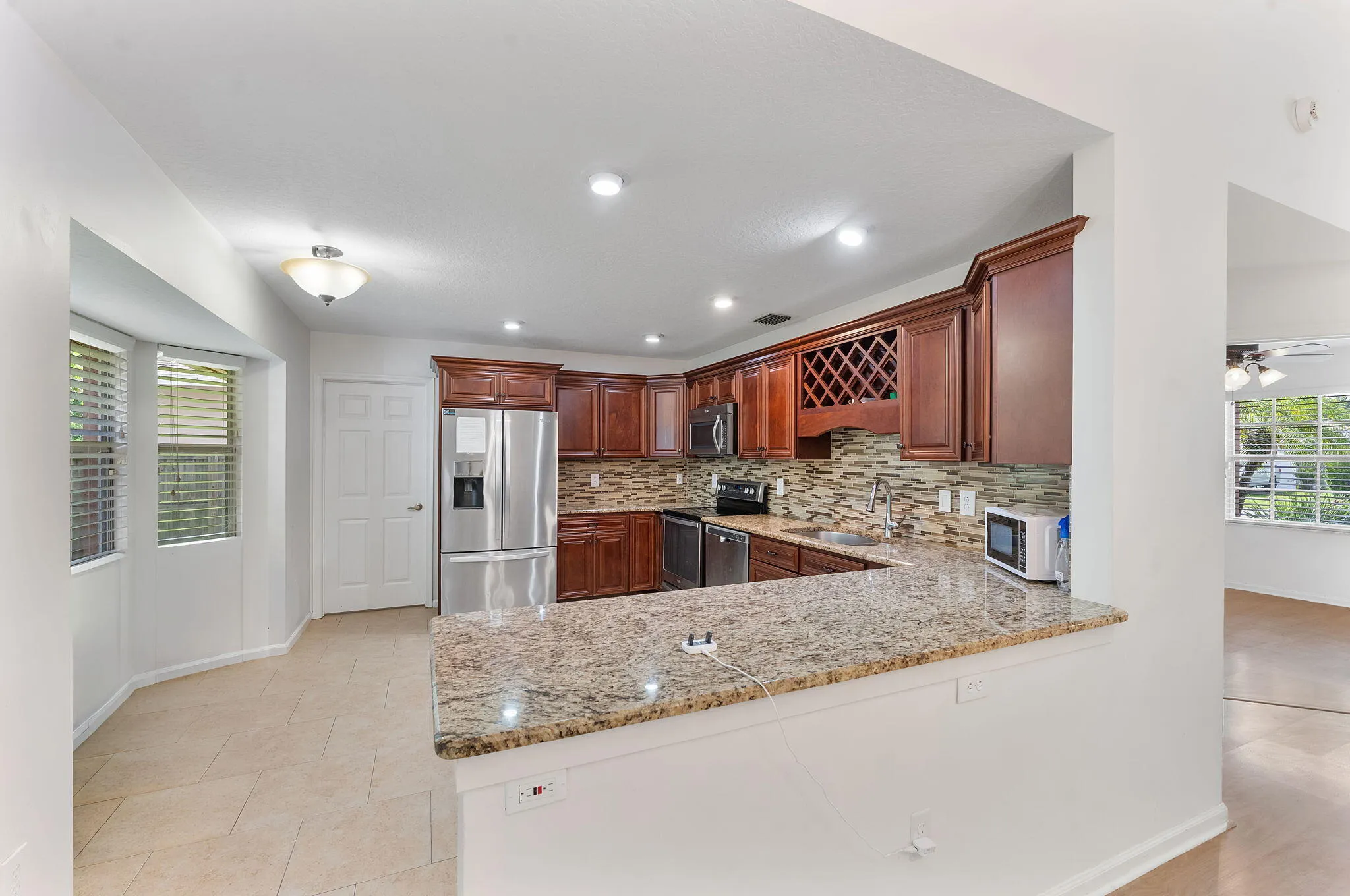 1-web-or-mls-DSC03048