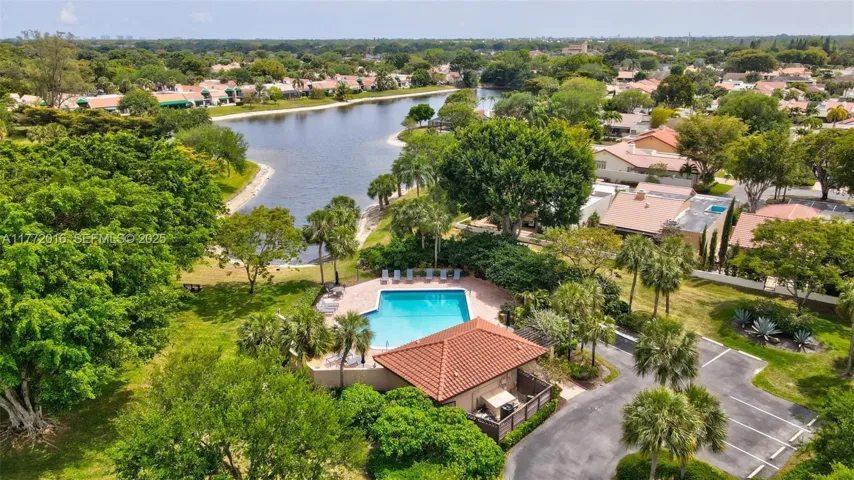 community heated pool