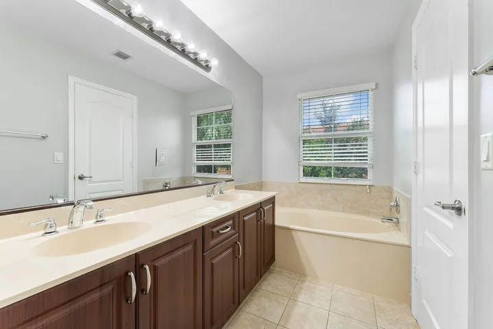 50-web-or-mls-DSC02524