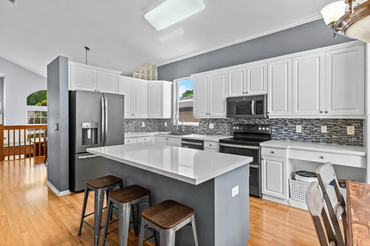 015-7872SpringvaleDrive-LakeWorth-FL-334