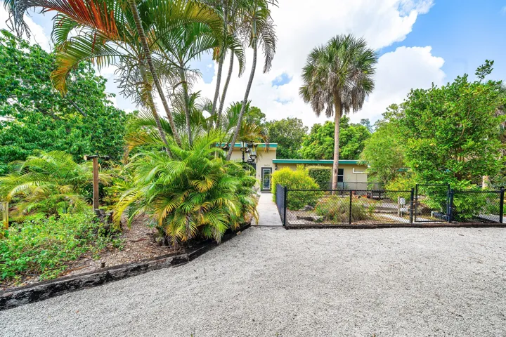032-2873RiverlandRoad-FortLauderdale-FL-
