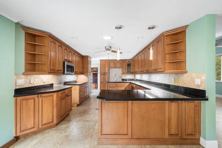 028-2873RiverlandRoad-FortLauderdale-FL-