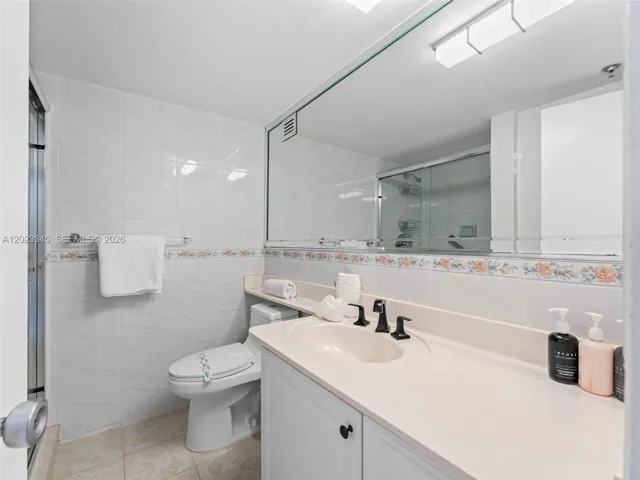 Bathroom #2