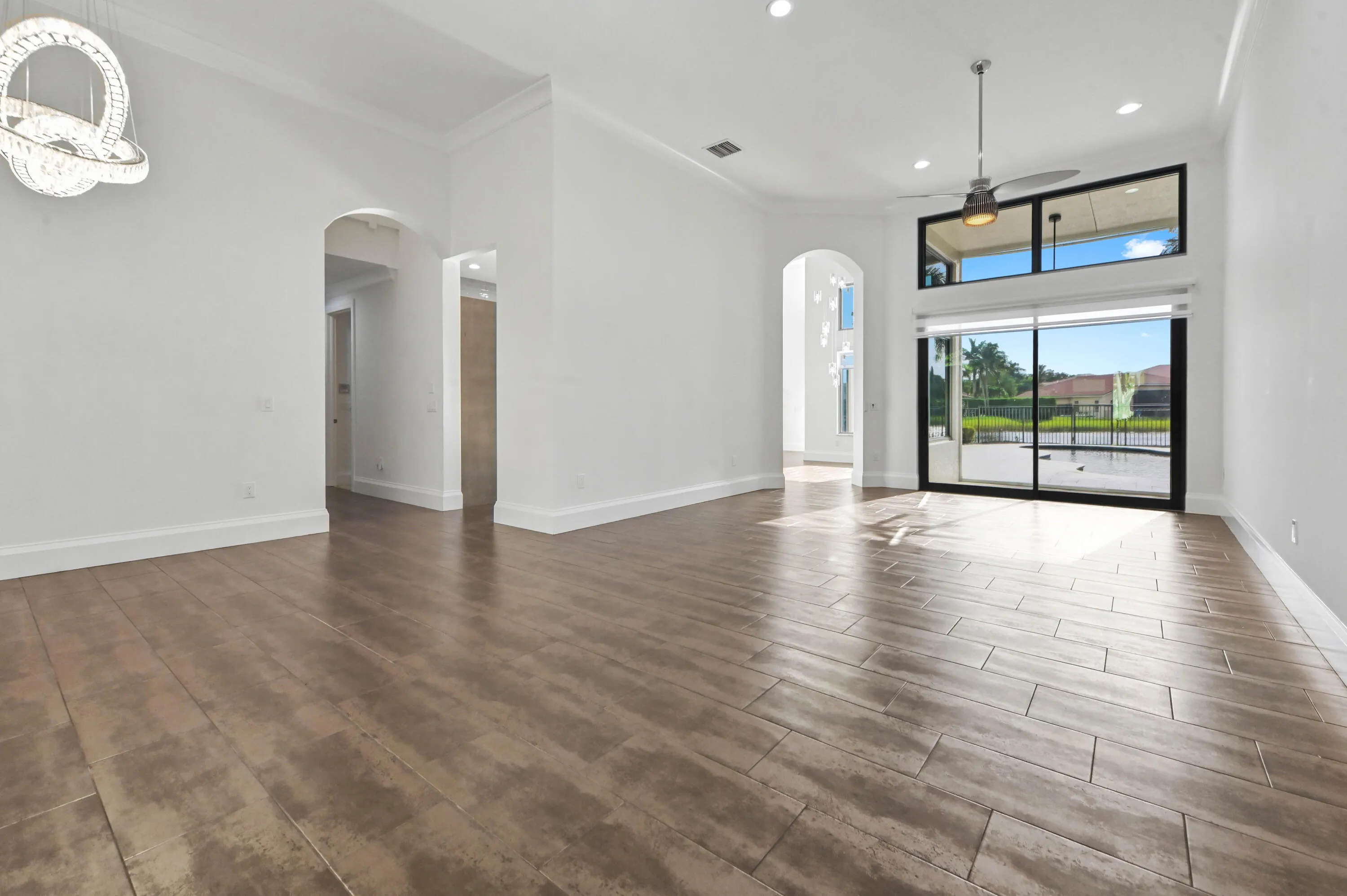 04 Dining room 01