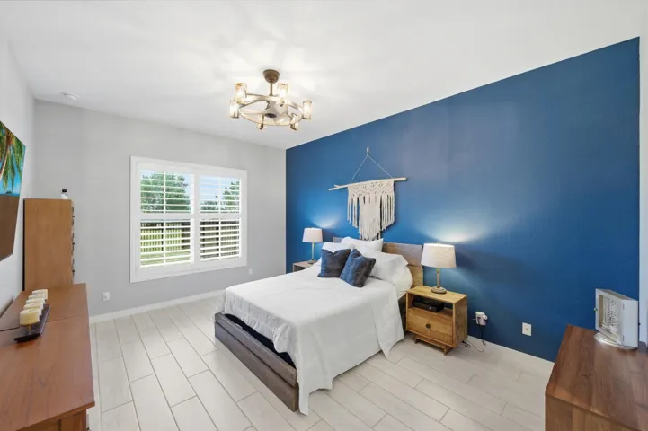 Primary suite