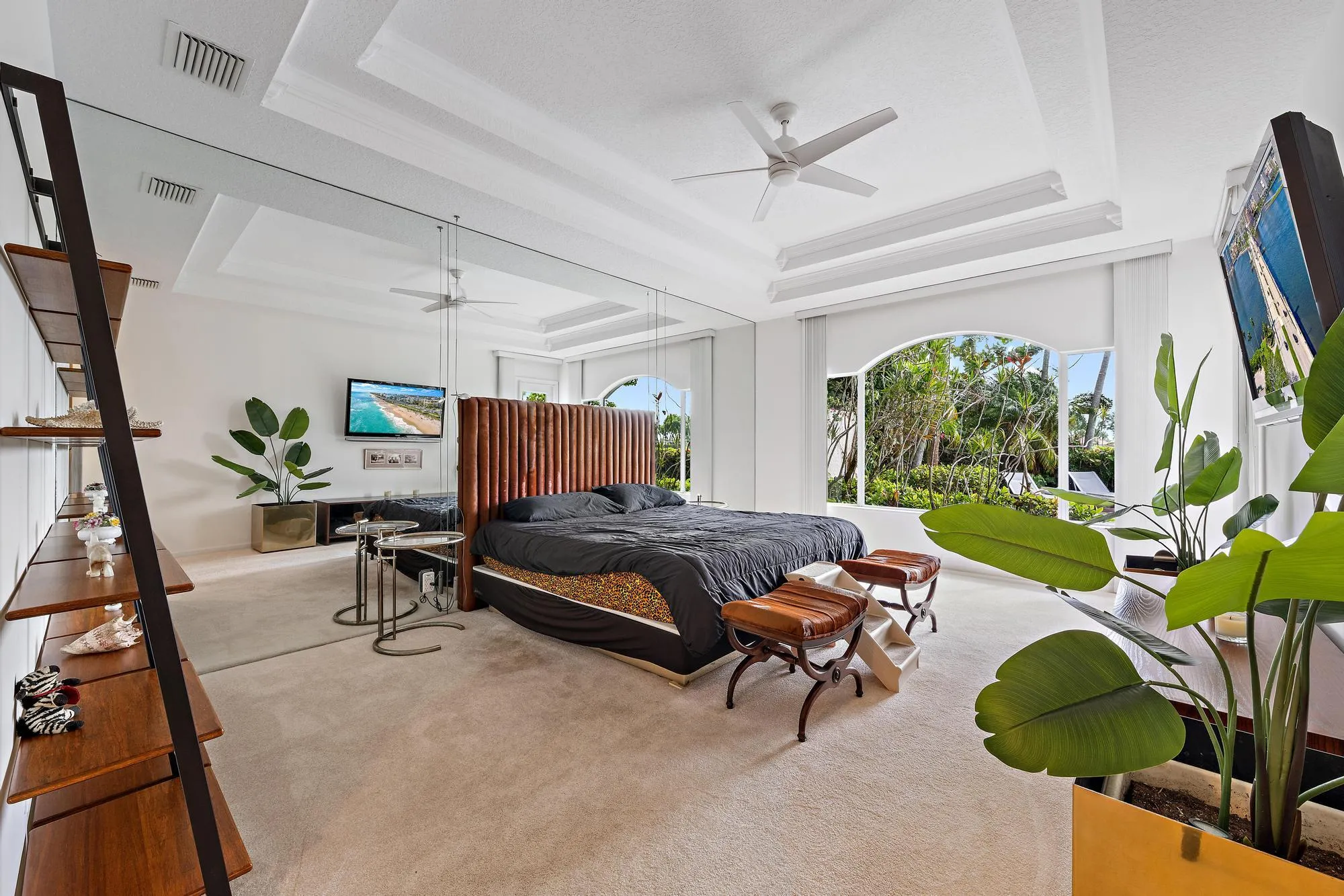 8080 Sandhill Ct-17