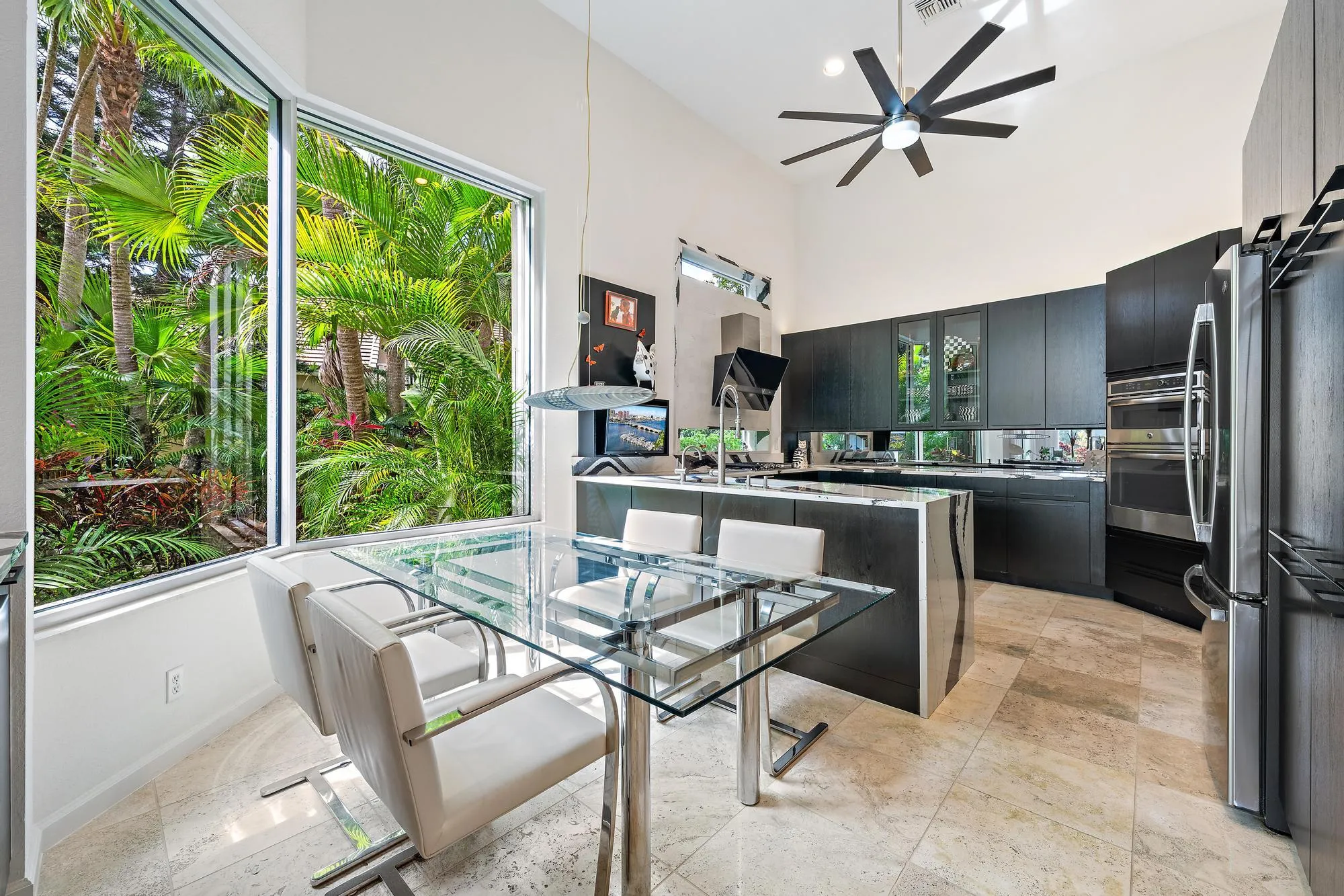 8080 Sandhill Ct-14
