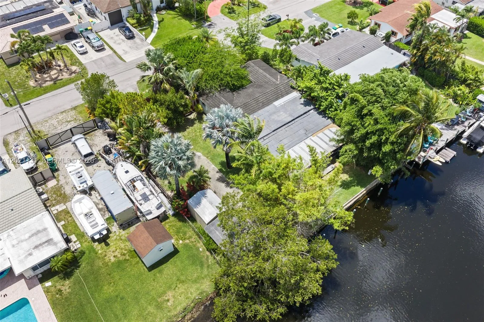 Property photo 33
