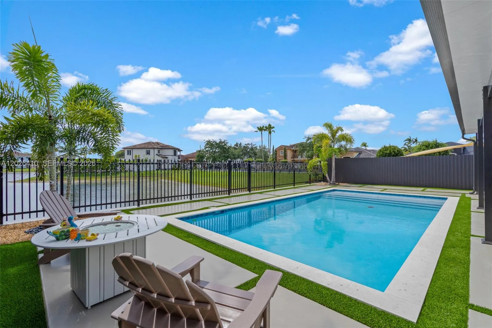 Property photo 98