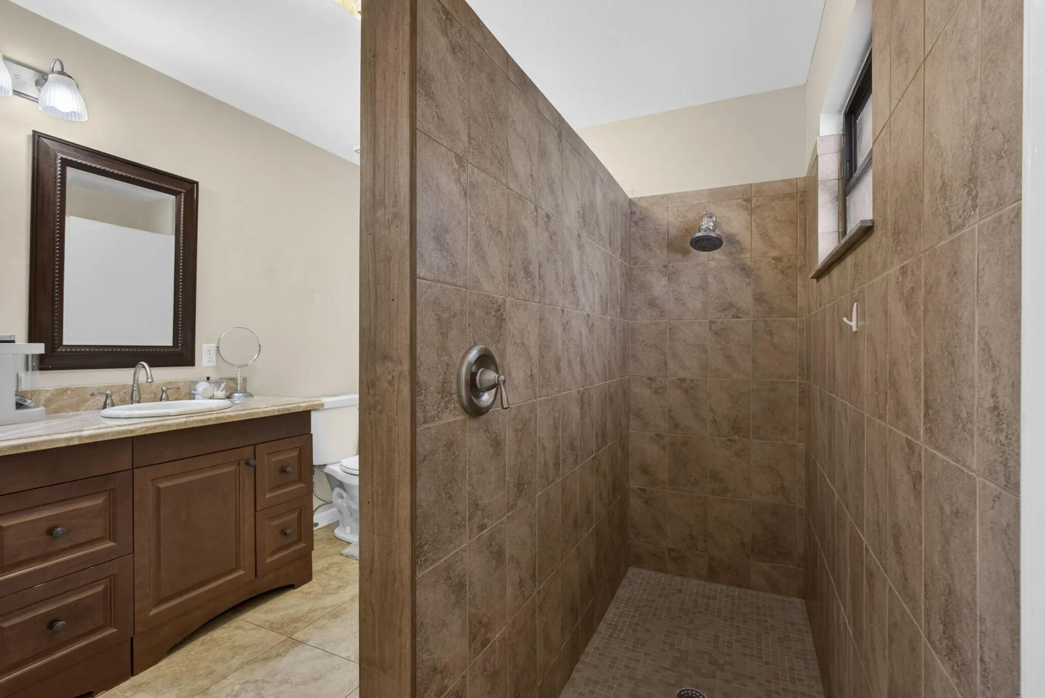 52-web-or-mls-BS1A2576