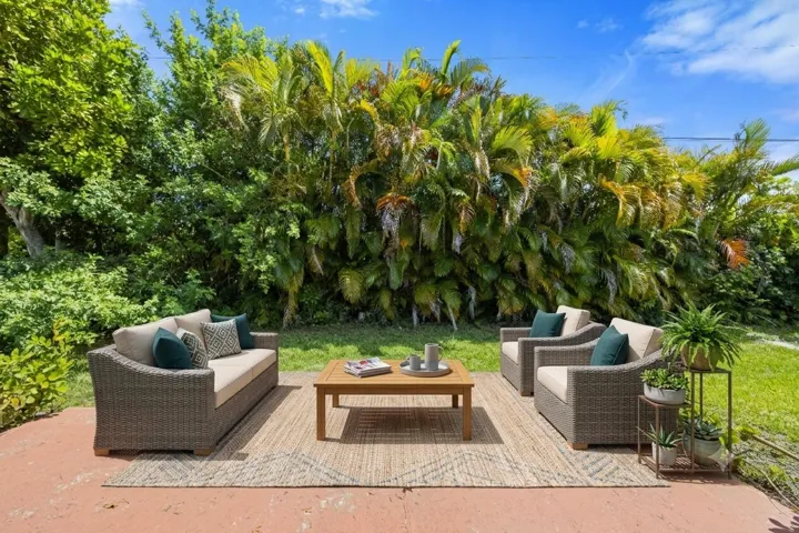 Virtually Staged Patio