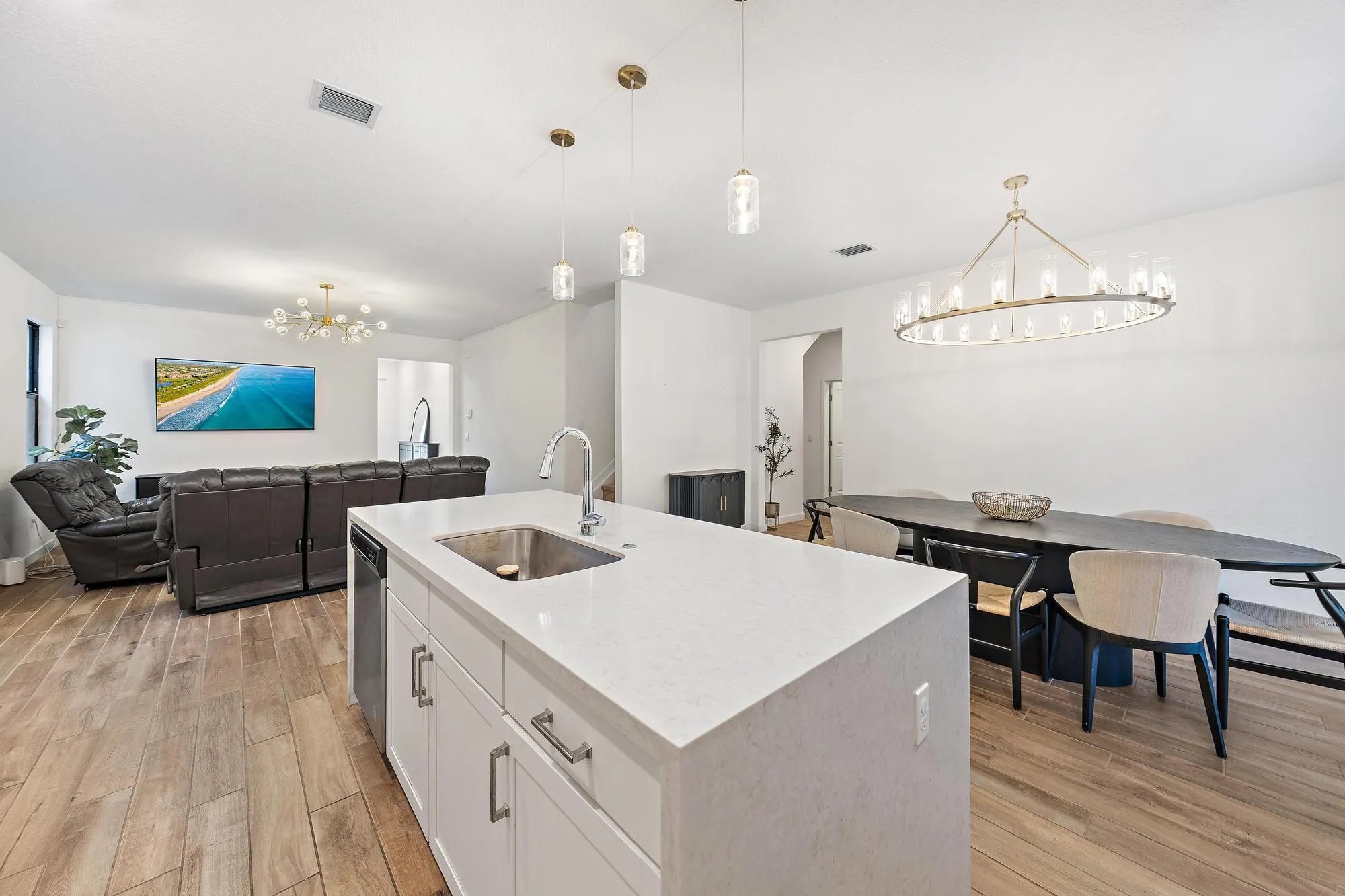 Kitchen/Dining