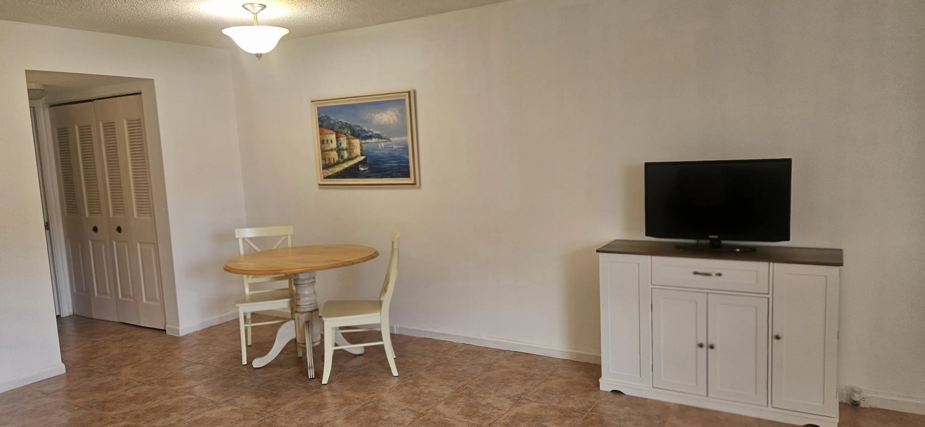 Dining/Living room area, East wall