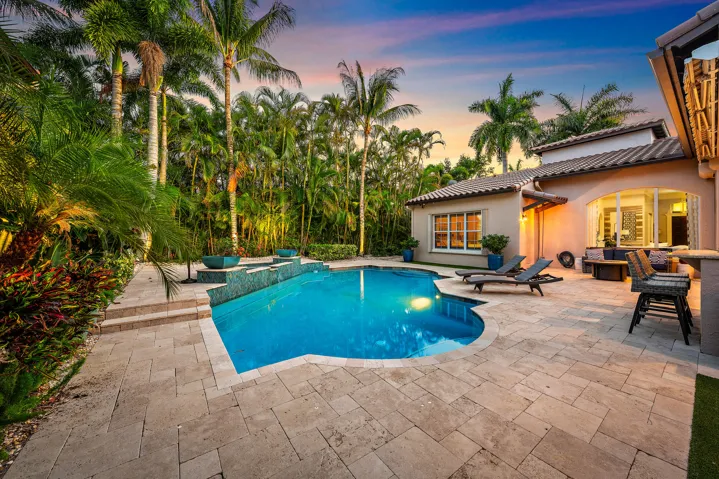 Swimming Pool & Rear Exterior