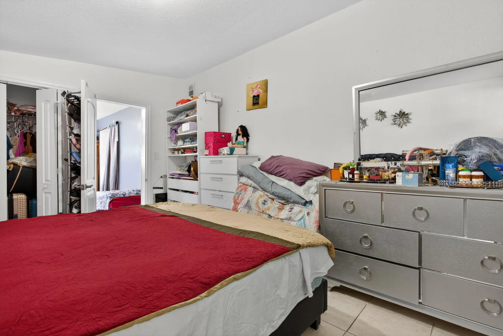27-web-or-mls-3240-8294