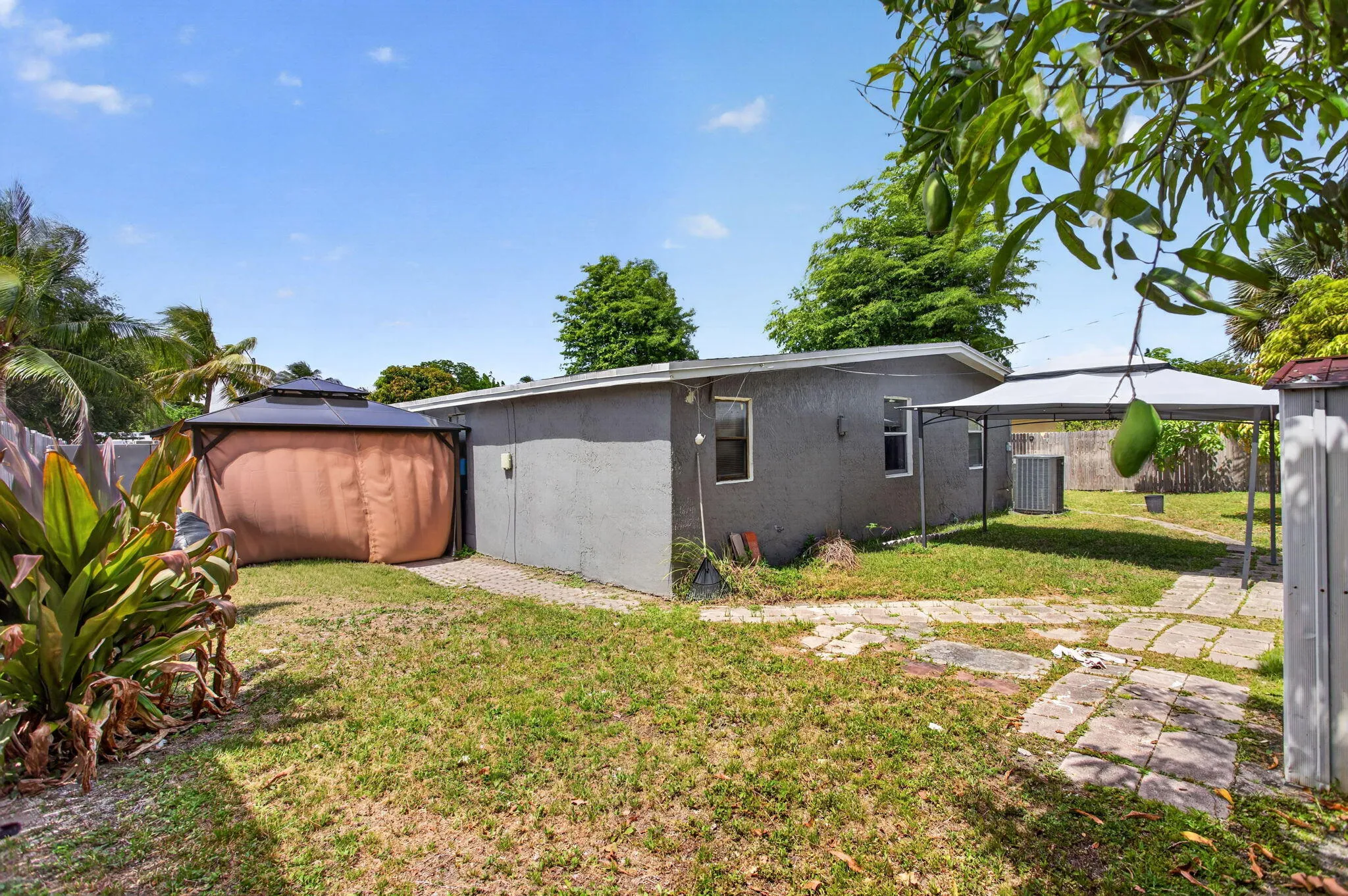 7-web-or-mls-3240-8196