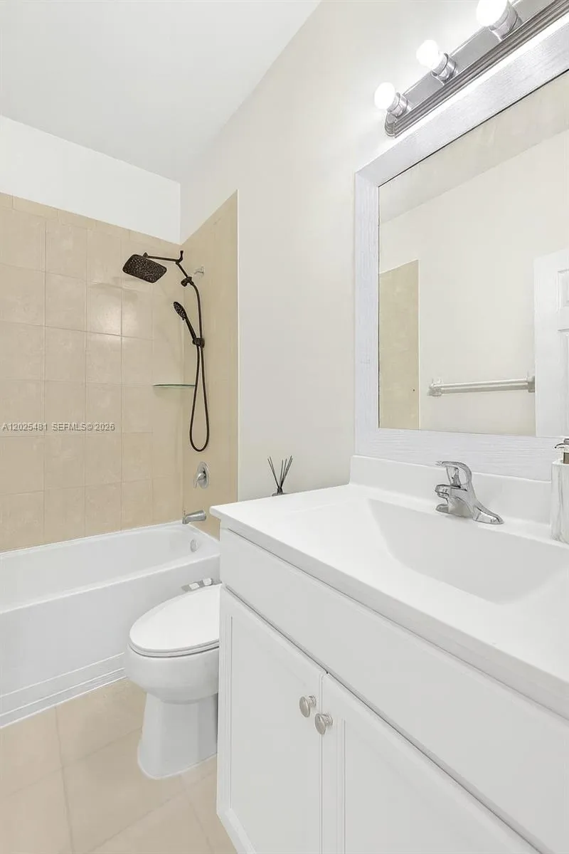 Property photo 50