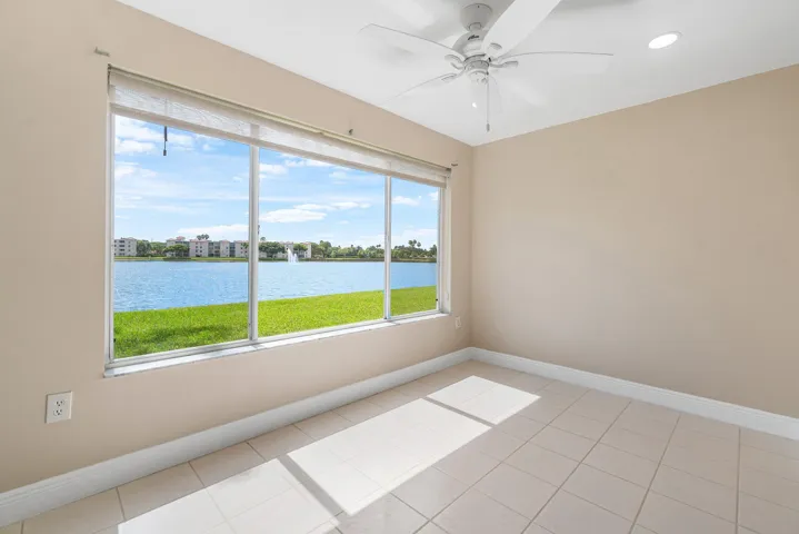 FLORIDA ROOM