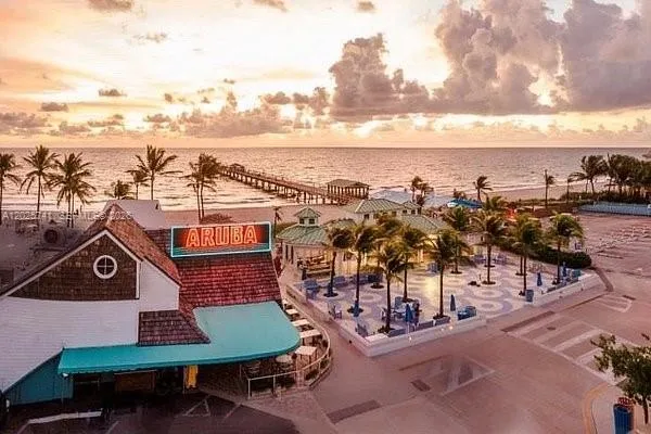 LAUDERDALE BY THE SEA