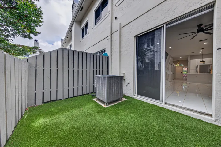 Outdoor area with artificial turf
