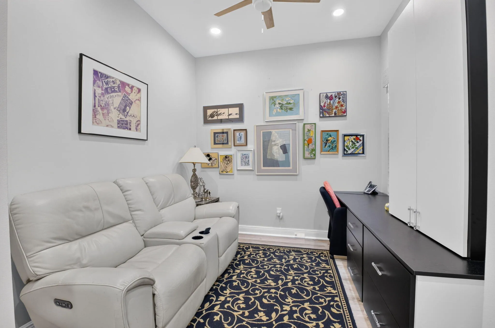 FABULOUS FLEX ROOM