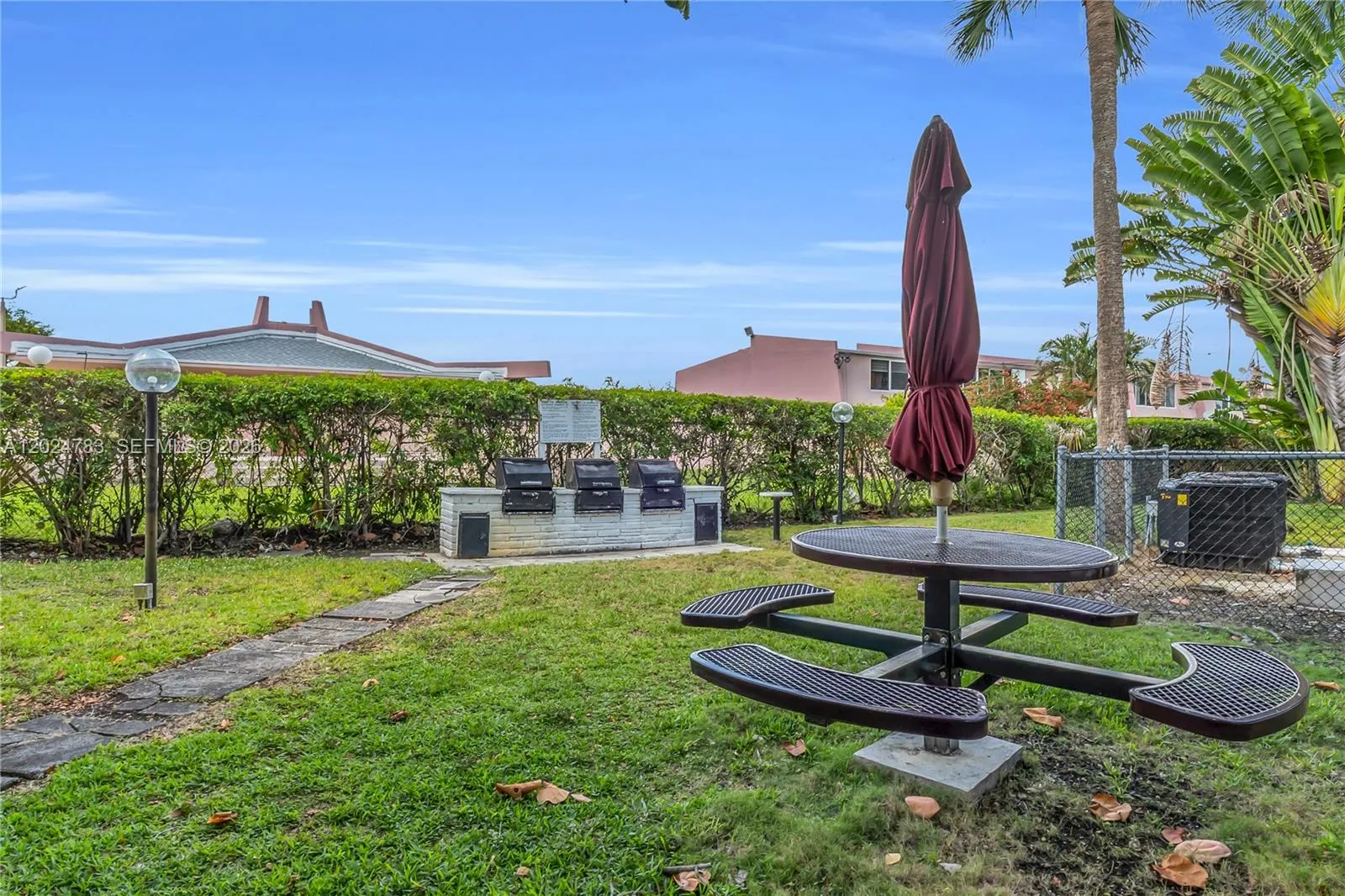 Property photo 25