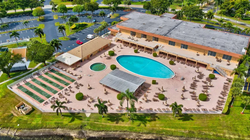 68-web-or-mls-Lakes of Delray (44)