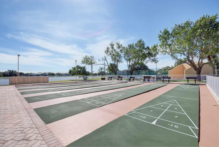 57-web-or-mls-Lakes of Delray (32)