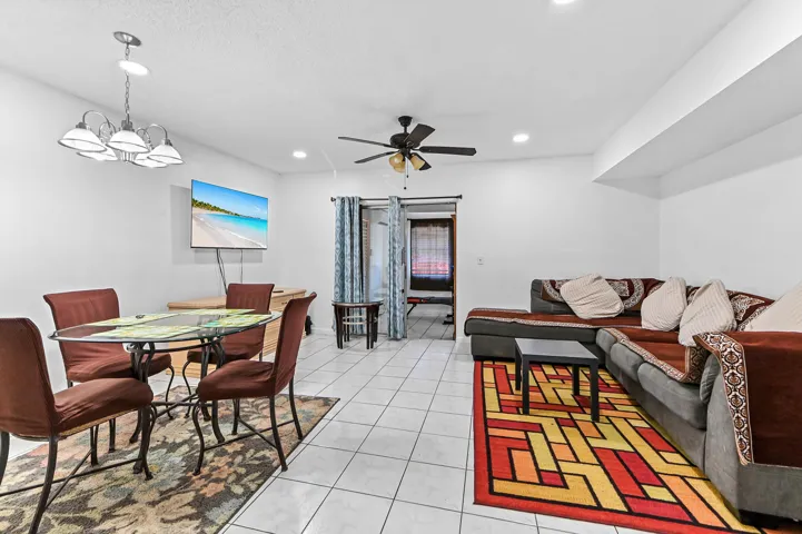 15 Living room 03