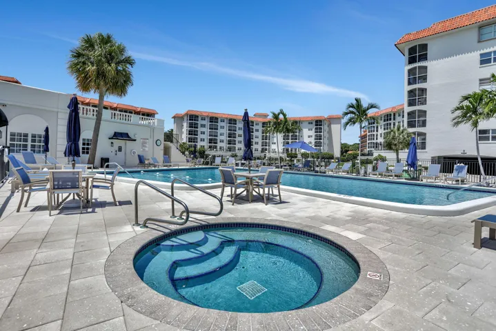 Clubhouse Pool/Spa