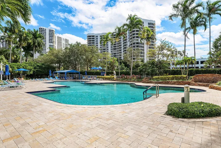 047-3500MysticPointeDrive-PH4-Aventura-F