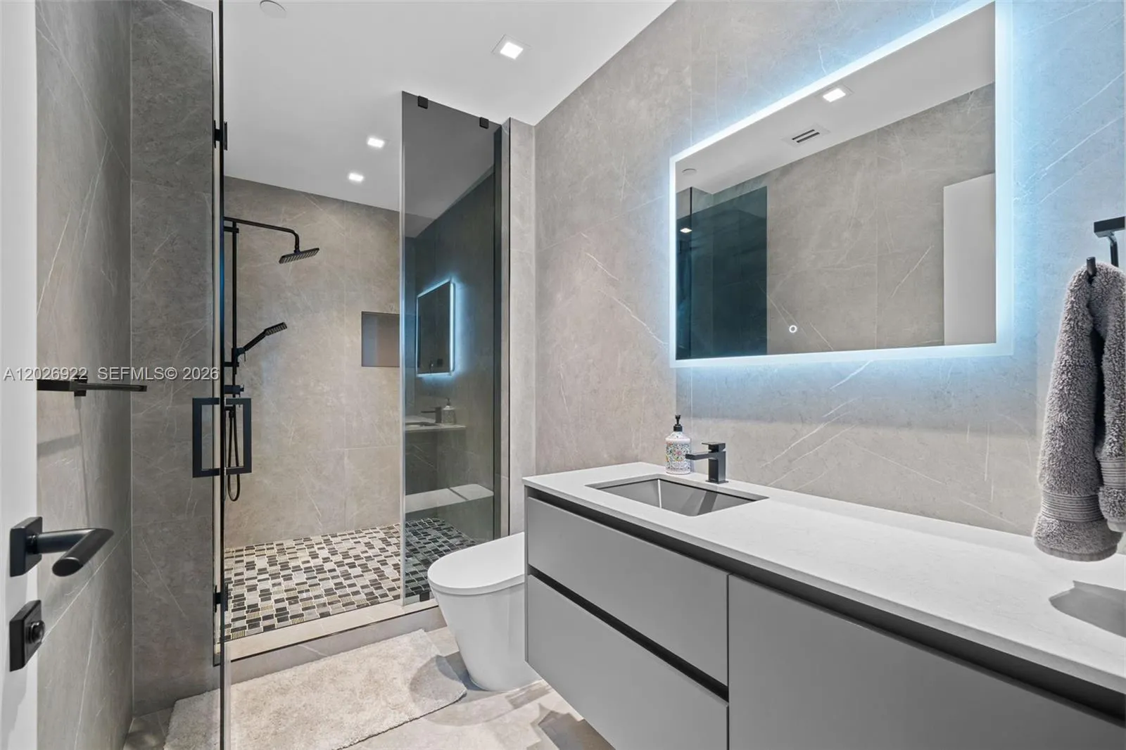 Property photo 77