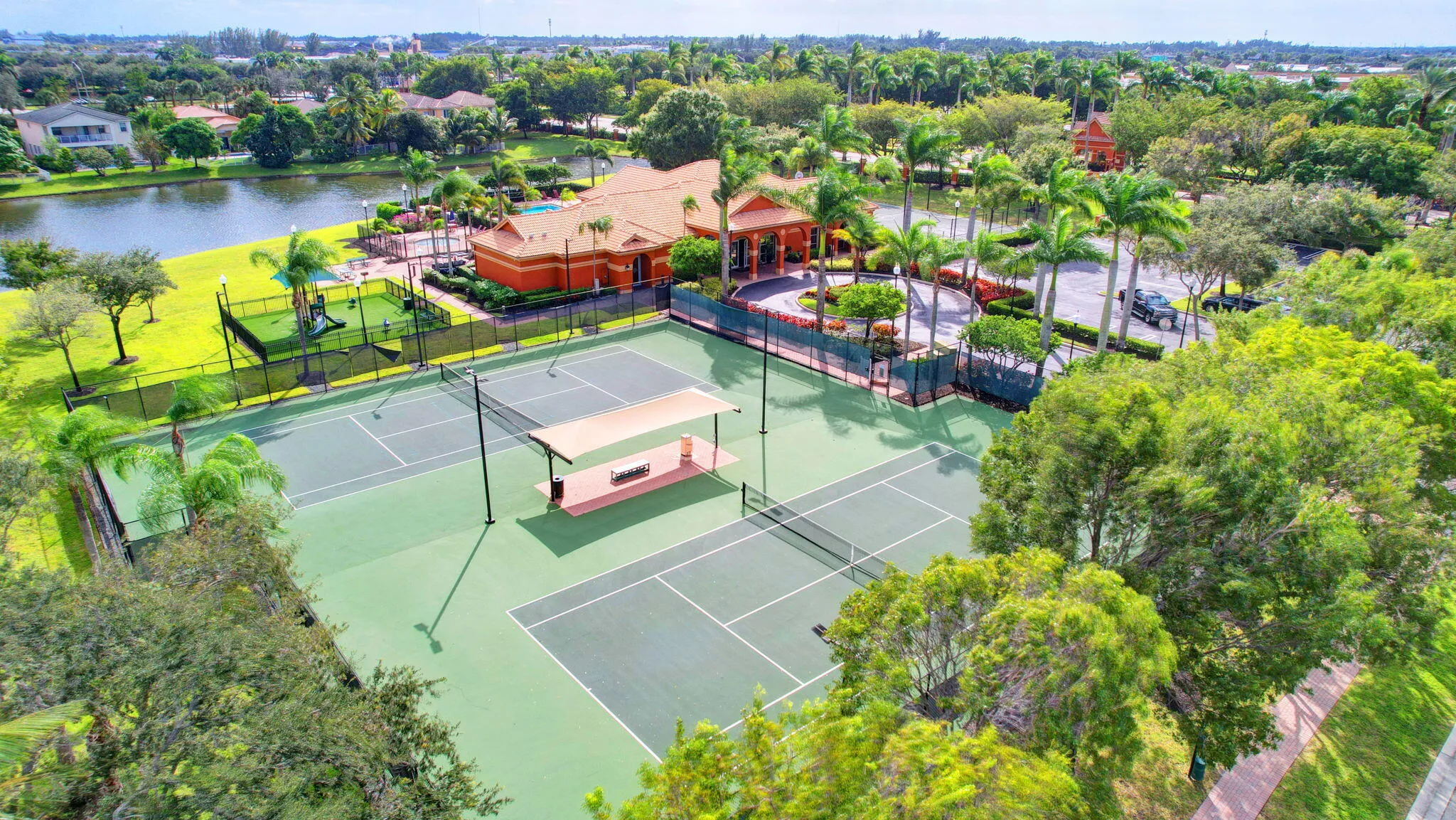 75-web-or-mls-Bella Terra (16)